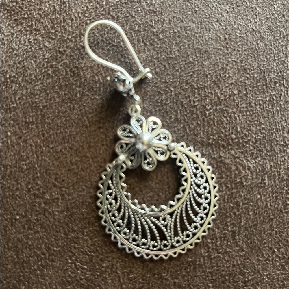 Sterling Silver Turkey Signed Filigree Crescent Moon Floral Dangle Earrings - Picture 4 of 11